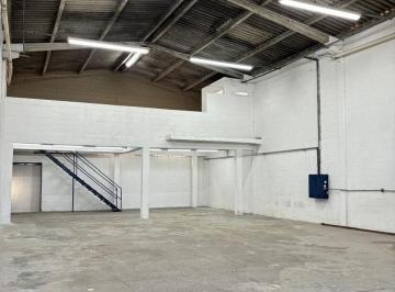 Comercial · 230m² · Indústria em Jardim Leocádia, Sorocaba/SP
