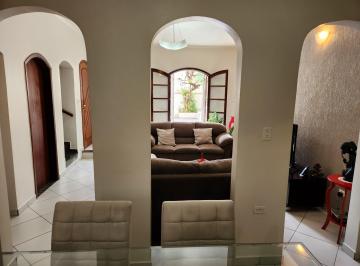 porta balcão ao fundo · centro Osasco casa de vila
