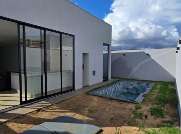 Casa · 217m² · 3 Quartos · 4 Vagas · Casa com 3 quartos à venda no Condomínio Tamboré Uberlândia - Uberlândia/MG