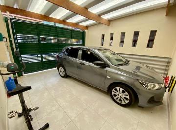 Casa de 3 quartos, São Paulo · Vendo sobrado 3 Dormts 2 vaga no Jardim Rizzo