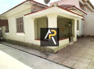 00a9f41d4309a020e50935387c6ec14b8c55291a · Casa térrea com 3 quartos, edícula e amplo terreno a venda no Mogilar - Mogi das Cruzes/SP