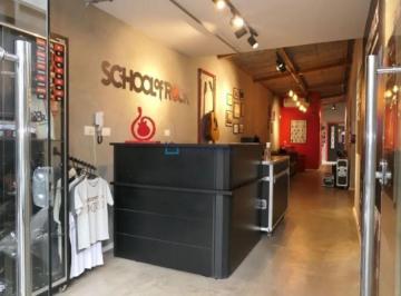 Comercial · 210m² · 4 Vagas · Sobrado Comercial na Vila Nova Conceição, reformado com 4 vagas