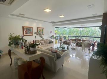 Apartamento de 4 quartos, Salvador · Apartamento 4/4, 04 suites, nascente, armários. dependência, varandas, 246m2