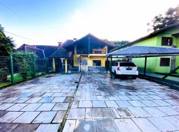 525262_i2JSTy744j3x52iMj5U7_52526266589cef2878d.jpg · A venda casa com 3 dormitórios sendo uma suíte com banheira de hidromassagem, localizada no bairro P