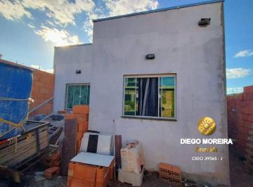 Casa · 140m² · 3 Quartos · 2 Vagas · Casa à venda em bairro residencial Terra Preta