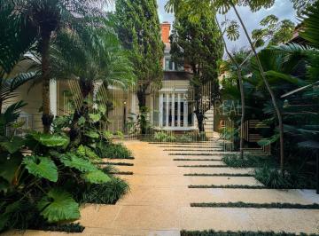 Casa · 1000m² · 4 Quartos · 8 Vagas · Casa à venda no Jardim Paulistano assinada pelo arquiteto Marcos Tomanik | 4 quartos/suítes