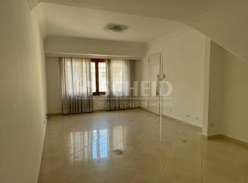 Casa · 120m² · 2 Quartos · 2 Vagas · Lindo Sobrado com 2 suítes, 2 salas, cozinha com copa e 2 vagas de garagem no Brooklin