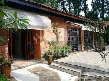 Casa · 396m² · 5 Quartos · 10 Vagas · Casa térrea com 5 quartos para locação no Jardim Marajoara!
