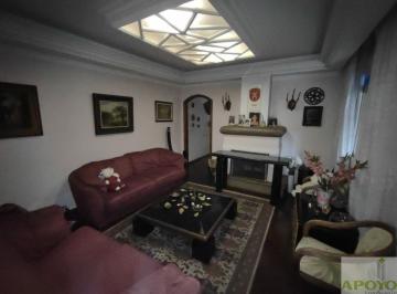 Casa · 240m² · 3 Quartos · 6 Vagas · Excelente Casa térrea no Pedreira, Parque Dorotéia  Isolada terreno de 282m²