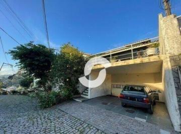8698811392b35336a899b7cc30eaaff4052a3d53 · Casa à venda, 207 m² por R$ 850.000,00 - Badu - Niterói/RJ