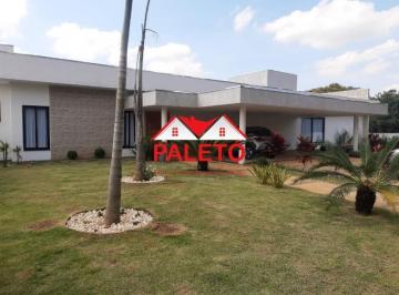 Foto 01 · Casa com 4 suítes a venda no Condomínio Ninho Verde II na cidade de Pardinho interior de SP