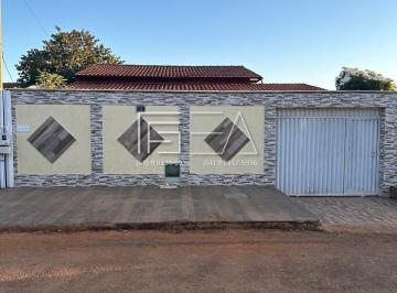 Casa · 200m² · 3 Quartos · 2 Vagas · Excelente Oportunidade: Casa com 3 Quartos e Edícula à Venda