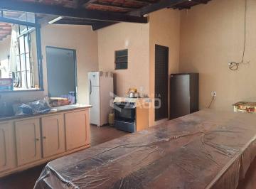64daf857e75f92524d09316341be3bb8e1d60a09 · Casa com 3 dormitórios à venda, 240 m² por R$ 530.000,00 - Jardim São Bento - Uberaba/MG