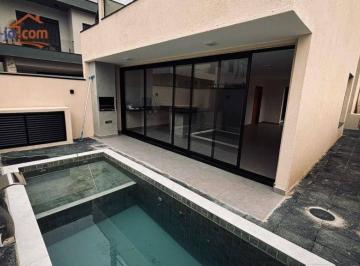 59d40e49ad8df03b5a75ad7a5e2bedb5c61e31d3 · Casa à venda no Jardim Jacinto em Jacareí/SP com 226 m²