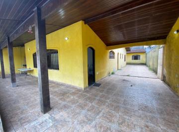 Casa de 6 quartos, Itanhaém · Linda casa com seis dormitórios lado praia lote inteiro