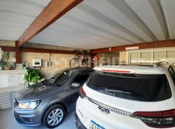 Casa · 110m² · 2 Quartos · 2 Vagas · SOBRADO REFORMADO