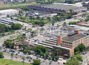 Comercial · 4300m² · 80 Vagas · Centro de distribuição  12.000M² Av  Das Nações Unidas