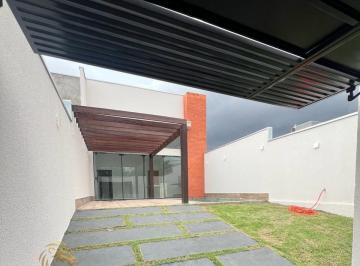 Casa · 135m² · 3 Quartos · 4 Vagas · Casa Alto Padrão no Jardim Universitário, Cuiabá/MT