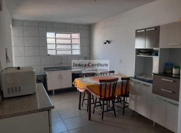 Foto 01 · Imperdível casa à venda em Mogi das Cruzes: 2 quartos, 1 suíte, 1 sala, 2 banheiros, 3 vagas de gara