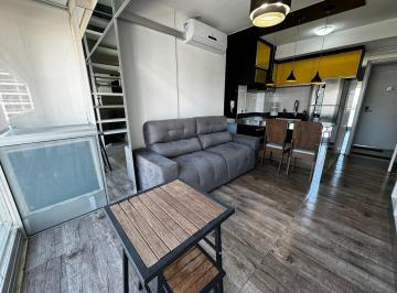 Foto 01 · Locação de Imóvel em Santo Amarro com 33m², 1 quarto, 1 banheiro, ar-condicionado, 1 vaga de garagem