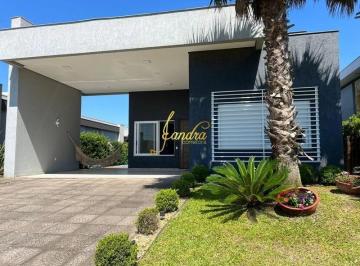 Casa · 160m² · 4 Quartos · Casa térrea  em condomínio fechado mobiliada e decorada 160m2
