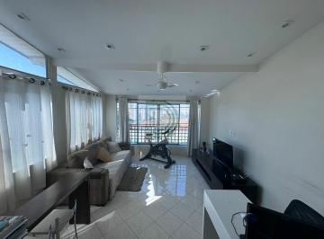 Casa · 246m² · 4 Quartos · 4 Vagas · Maravilhoso sobrado no Jd Bonfiglioli