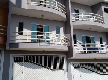 Casa · 180m² · 3 Quartos · 3 Vagas · Casa Sobrado à venda em Baeta Neves, SBC - 3 dorms, 1 suíte