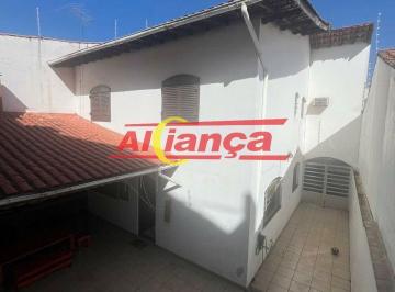 Casa · 352m² · 3 Quartos · 4 Vagas · Lindo Sobrado Maia !!