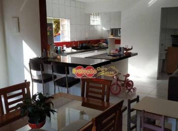f9d7d2acbfa87c97ae145882dca9a4e01bf5bc06 · Casa Residencial / Clube de Campo Fazenda