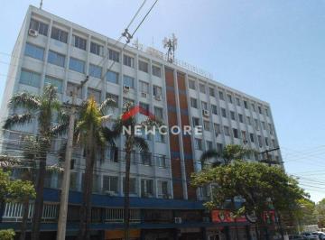 Apartamento · 145m² · 3 Quartos · 1 Vaga · Apartamento em Avenida Farrapos - Navegantes - Porto Alegre/RS