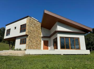 Foto 01 · CONDOMÍNIO JARDIM DA SERRA - CASA COM 04 DORMITÓRIOS EM RANCHO QUEIMADO