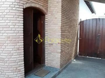 casa-a-venda-4-quartos-1-suite-2-vagas-250m-jardim-independencia-taubate-sp1716914817862zakhm.jpg · Casa à venda 4 Quartos, 1 Suite, 2 Vagas, 250M², Jardim Independência, Taubaté - SP