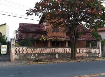 casa-a-venda-e-locacao-3-quartos-8-vagas-centro-tremembe-sp1716911850402futkv.jpg · Casa à venda e locação 3 Quartos, 8 Vagas, Centro, Tremembé - SP
