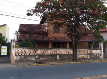 casa-a-venda-e-locacao-3-quartos-8-vagas-centro-tremembe-sp1716911850402futkv.jpg · Casa à venda e locação 3 Quartos, 8 Vagas, Centro, Tremembé - SP