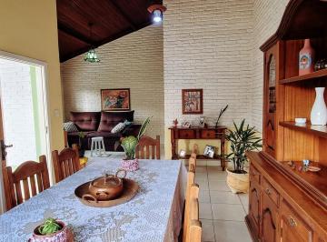 casa-a-venda-5-quartos-3-suites-5-vagas-600m-bela-vista-pindamonhangaba-sp1716923072994lkavi.jpg · Casa à venda 5 Quartos, 3 Suites, 5 Vagas, 600M², Bela Vista, Pindamonhangaba - SP