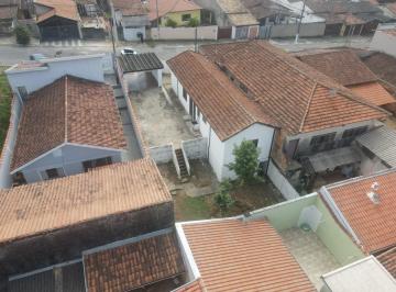 whatsapp-image-2024-10-07-at-14-31-50-11728322618978.jpeg · Casa à venda 2 Quartos, 3 Vagas, 250M², Vila Prado, Pindamonhangaba - SP