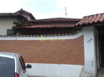 casa-a-venda-4-quartos-1-suite-4-vagas-700m-alto-do-cardoso-pindamonhangaba-sp1716914189014apctf.jpg · Casa à venda 4 Quartos, 1 Suite, 4 Vagas, 700M², Alto do Cardoso, Pindamonhangaba - SP