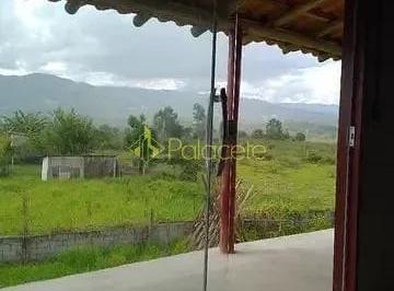 chacara-a-venda-2-quartos-4-vagas-1000m-mandu-pindamonhangaba-sp1716910598984lvpkr.jpg · Chácara à venda 2 Quartos, 4 Vagas, 1000M², Mandú, Pindamonhangaba - SP