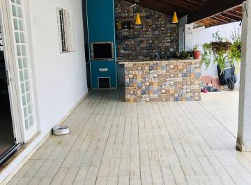casa-a-venda-3-quartos-1-suite-3-vagas-300m-parque-das-fontes-tremembe-sp1716922836163awfvd.jpg · Casa à venda 3 Quartos, 1 Suite, 3 Vagas, 300M², Parque das Fontes, Tremembé - SP