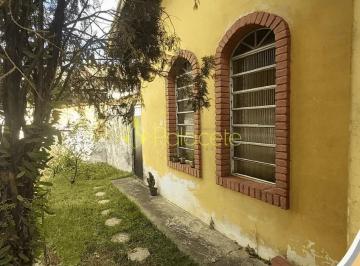 casa-a-venda-2-quartos-1-vaga-308m-vila-passos-lorena-sp1716919124081gghxk.jpg · Casa à venda 2 Quartos, 1 Vaga, 308M², Vila Passos, Lorena - SP