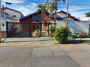 casa-a-venda-3-quartos-1-suite-6-vagas-570m-jardim-das-nacoes-taubate-sp1716922572657chubt.jpg · Casa à venda 3 Quartos, 1 Suite, 6 Vagas, 570M², Jardim das Nações, Taubaté - SP