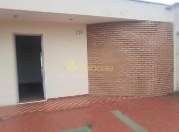 casa-a-venda-2-quartos-1-vaga-240m-vila-santos-cacapava-sp1716912466990bdihl.jpg · Casa à venda 2 Quartos, 1 Vaga, 240M², Vila Santos, Caçapava - SP