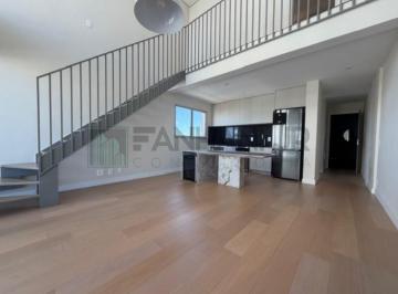 Foto 01 · Venha conhecer essa penthouse totalmente reformada e nunca habitada nos Jardins! Com 2 quartos, se