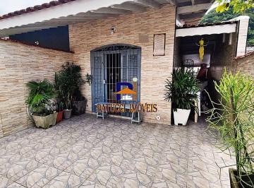 GARAGEM · Casa Totalmente Revestida! Ótima Localização!