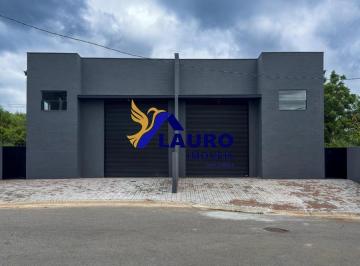 Foto 01 · Barracão Comercial para Locação em Vinhedo-SP - Bairro Buracão! Espaço amplo com 1 sala, 2 banheiros