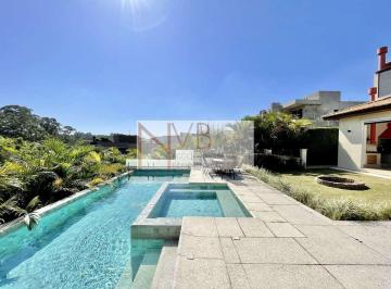 Casa · 610m² · 6 Quartos · 4 Vagas · Casa de Condomínio em Paisagem Renoir  -  Cotia