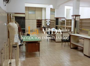 Foto 03 · Salão Comercial para Locação no  Centro, com 240², piso térreo mezanino,  (alto fluxo).  Possui 2 ba