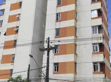 Apartamento de 3 quartos, Jaboatão dos Guararapes · Vendo apartamento com 3 quartos VISTA MAR reformado em Candeias.