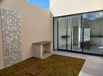 Casa · 186m² · 3 Quartos · 2 Vagas · Casa com 3 quartos à venda, bairro Alto Umuarama - Uberlândia/MG