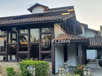 7c3d7003082df2c67f436254ddd2f28e12578cbd · Casa à venda, 500 m² por R$ 2.100.000,00 - Piratininga - Niterói/RJ
